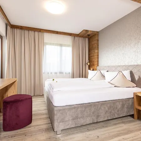 Guest house Rofan